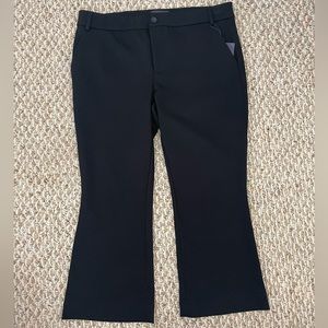 NWT! 🏷️ NYDJ Flare Cropped Bootcut Ponte Pant in Black | Size 8P